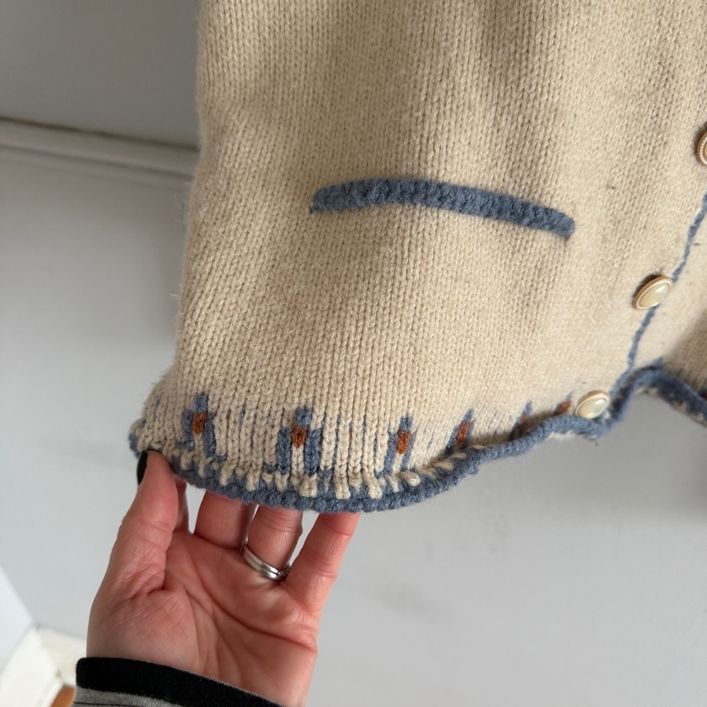HEARTLOOM > Rima Cardigan - Picture 4 of 7